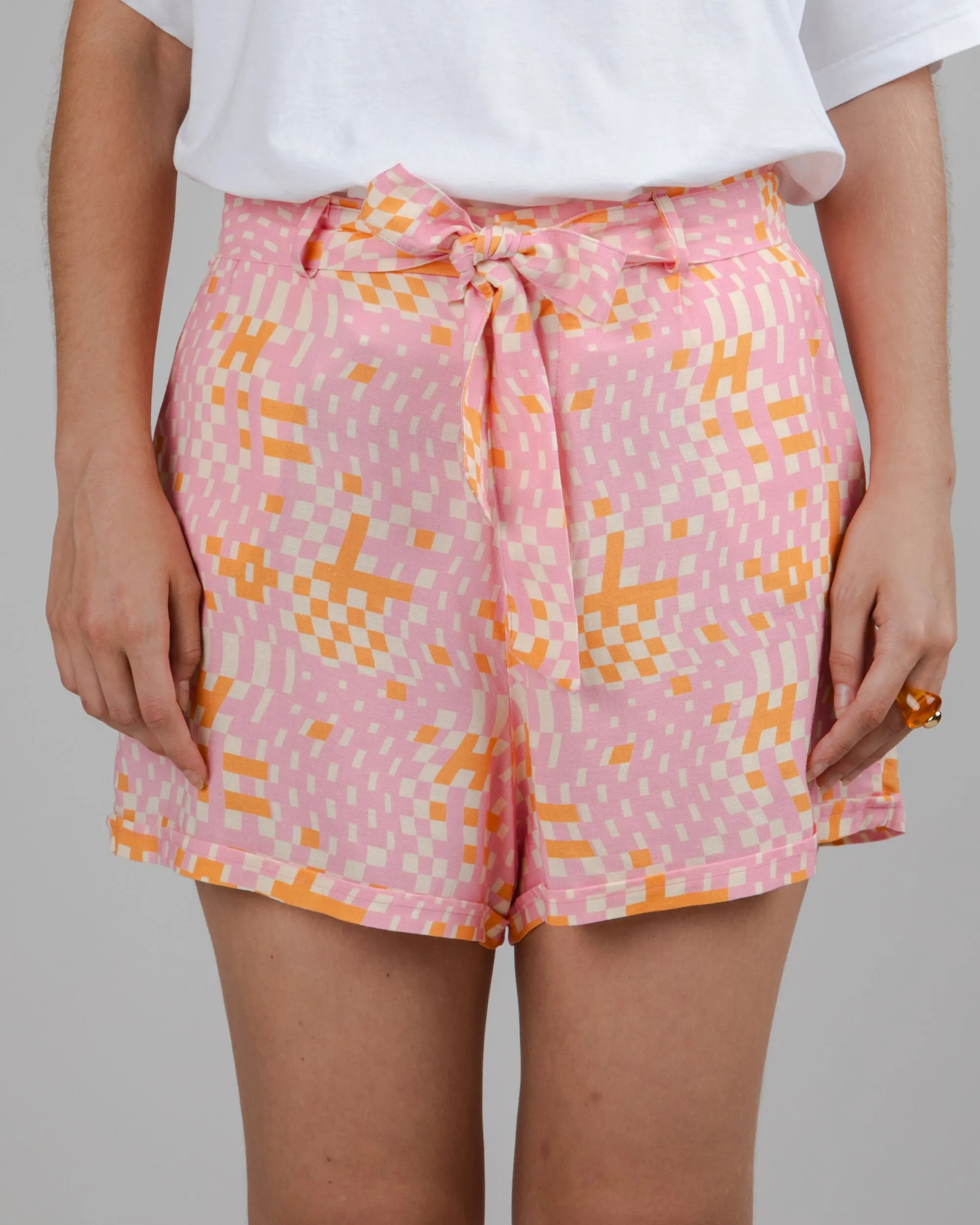 Dizzy Belted Shorts Rose