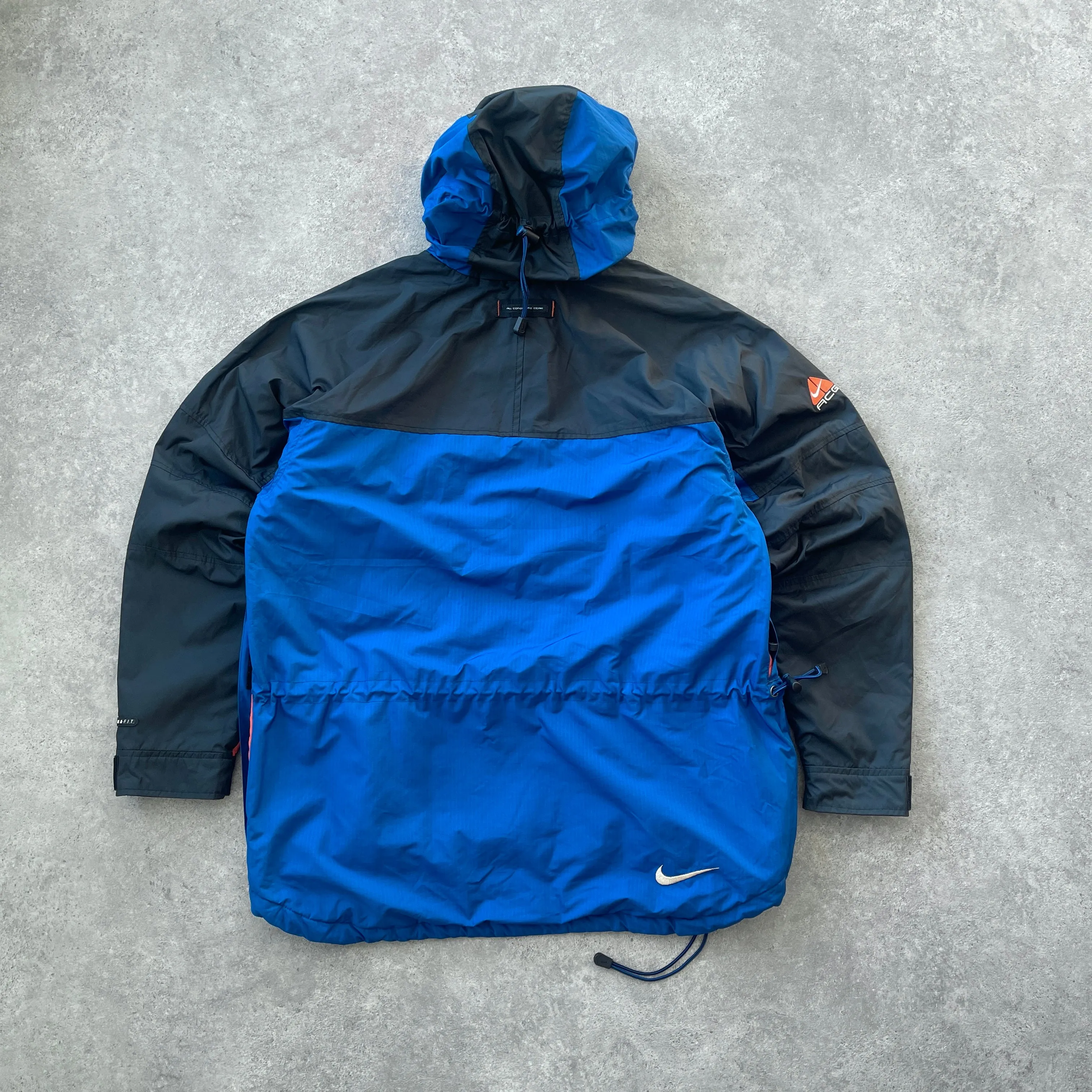 Nike ACG 1990s storm fit heavyweight waterproof technical jacket (L)