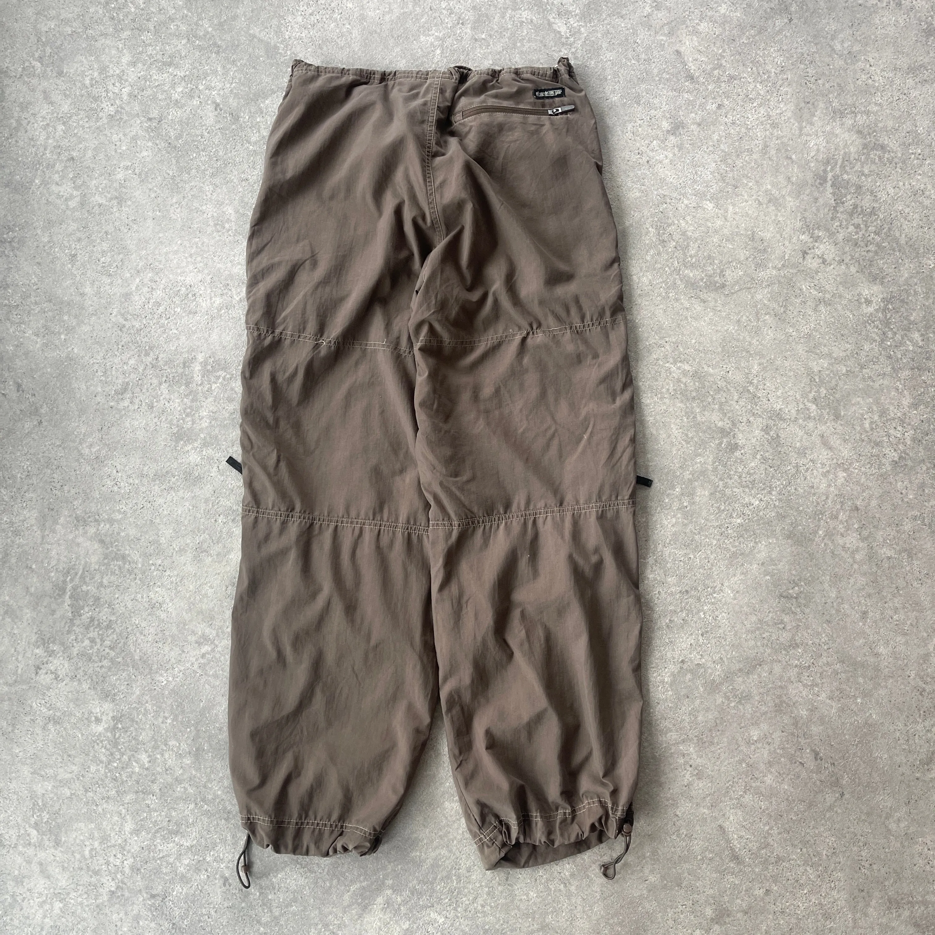 Nike ACG 2000s lightweight technical parachute pants (L)