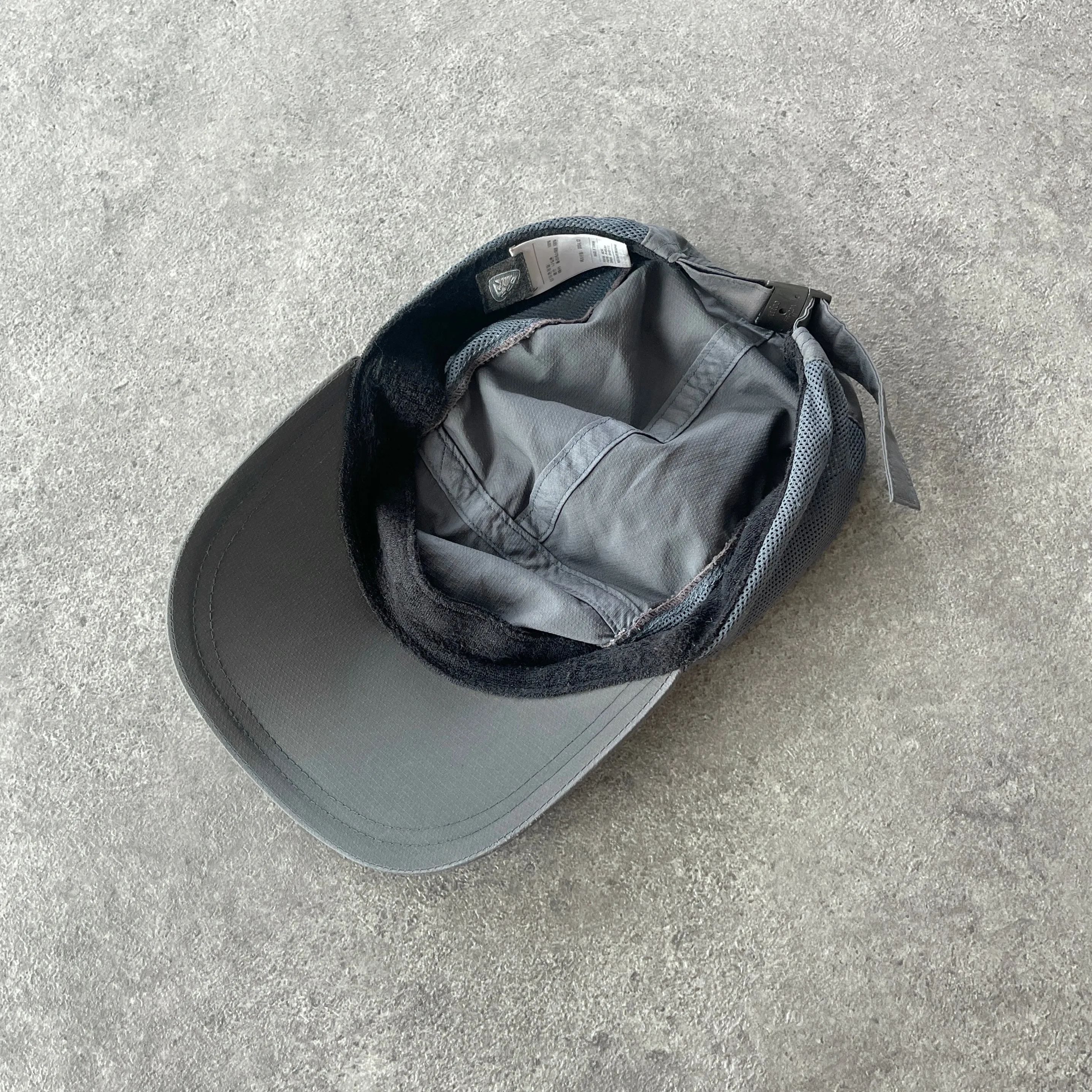 Nike ACG 2004 technical spellout cap