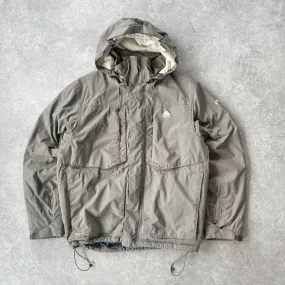 Nike ACG RARE 2000s technical storm-fit shell jacket (L)