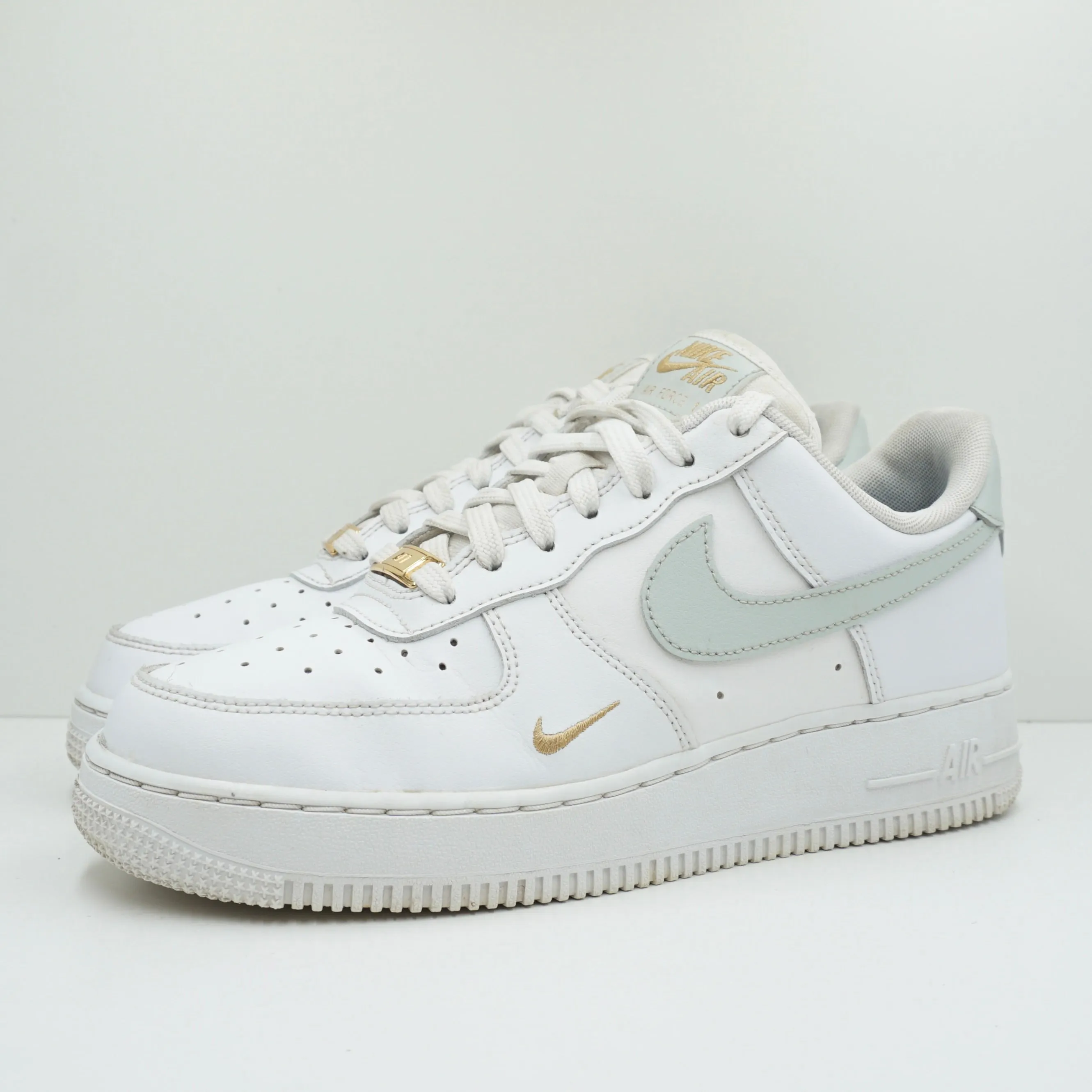 Nike Air Force 1 Low White Grey Gold (W)