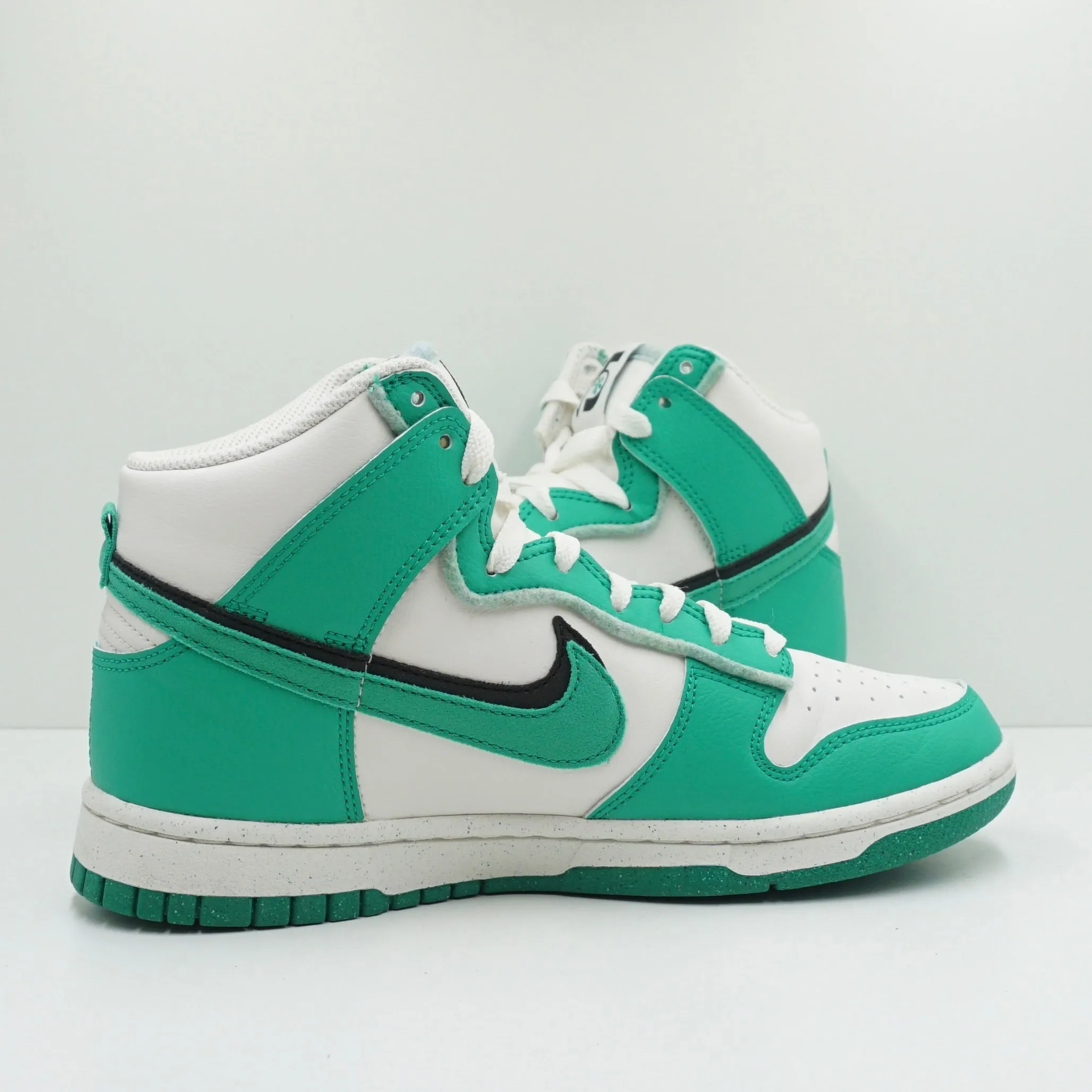 Nike Dunk High SE Stadium Green