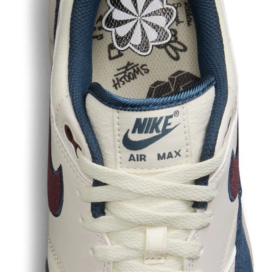 Nike Men Air Max 1 (coconut milk / burgundy crush-armory navy)