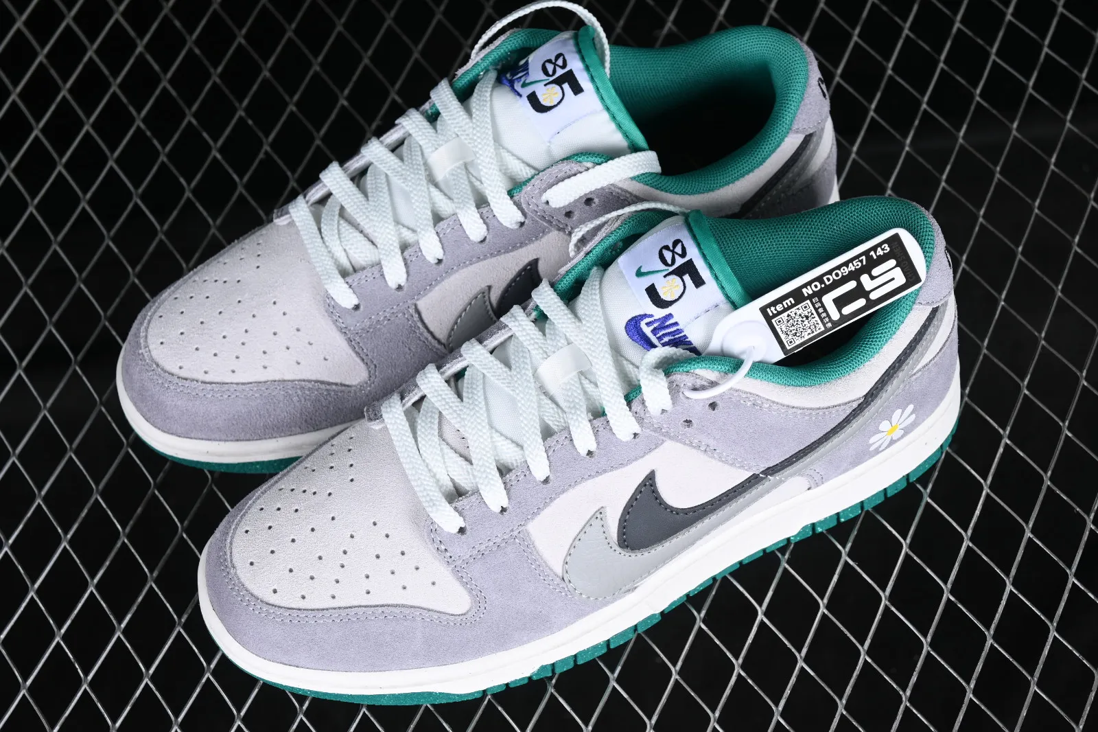 Nike SB Dunk Low 85 Grey Green Black DO9457-143