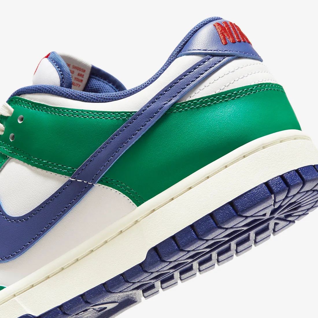 Nike SB Dunk Low Gorge Green Deep Royal Blue Sail FQ6849-141