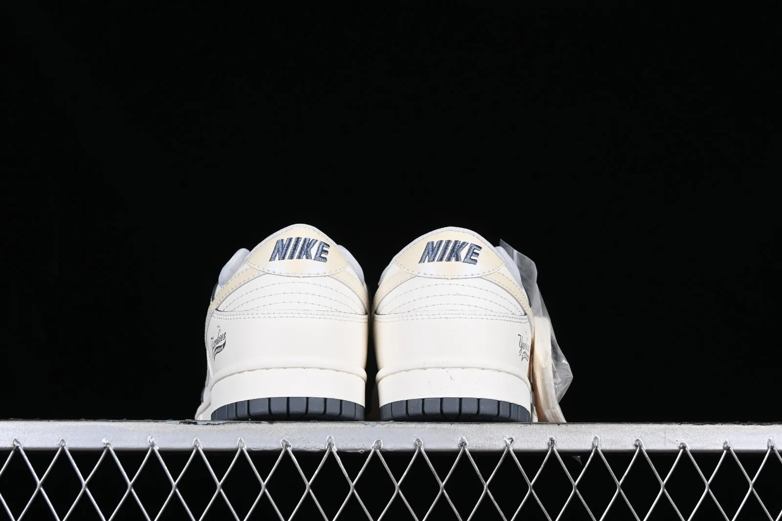 Nike SB Dunk Low MLB Cement Gray White FC1688-106