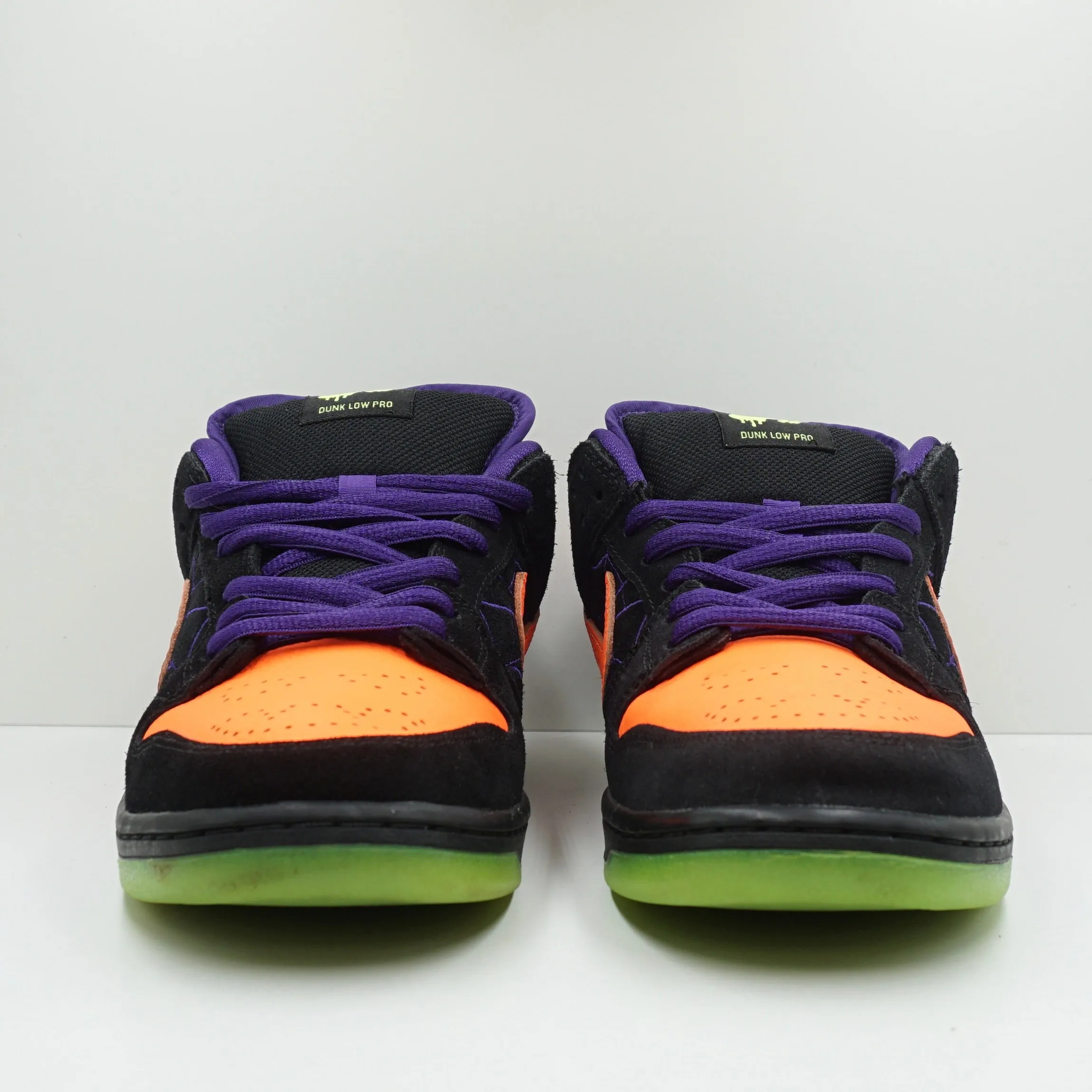 Nike SB Dunk Low Night of Mischief Halloween