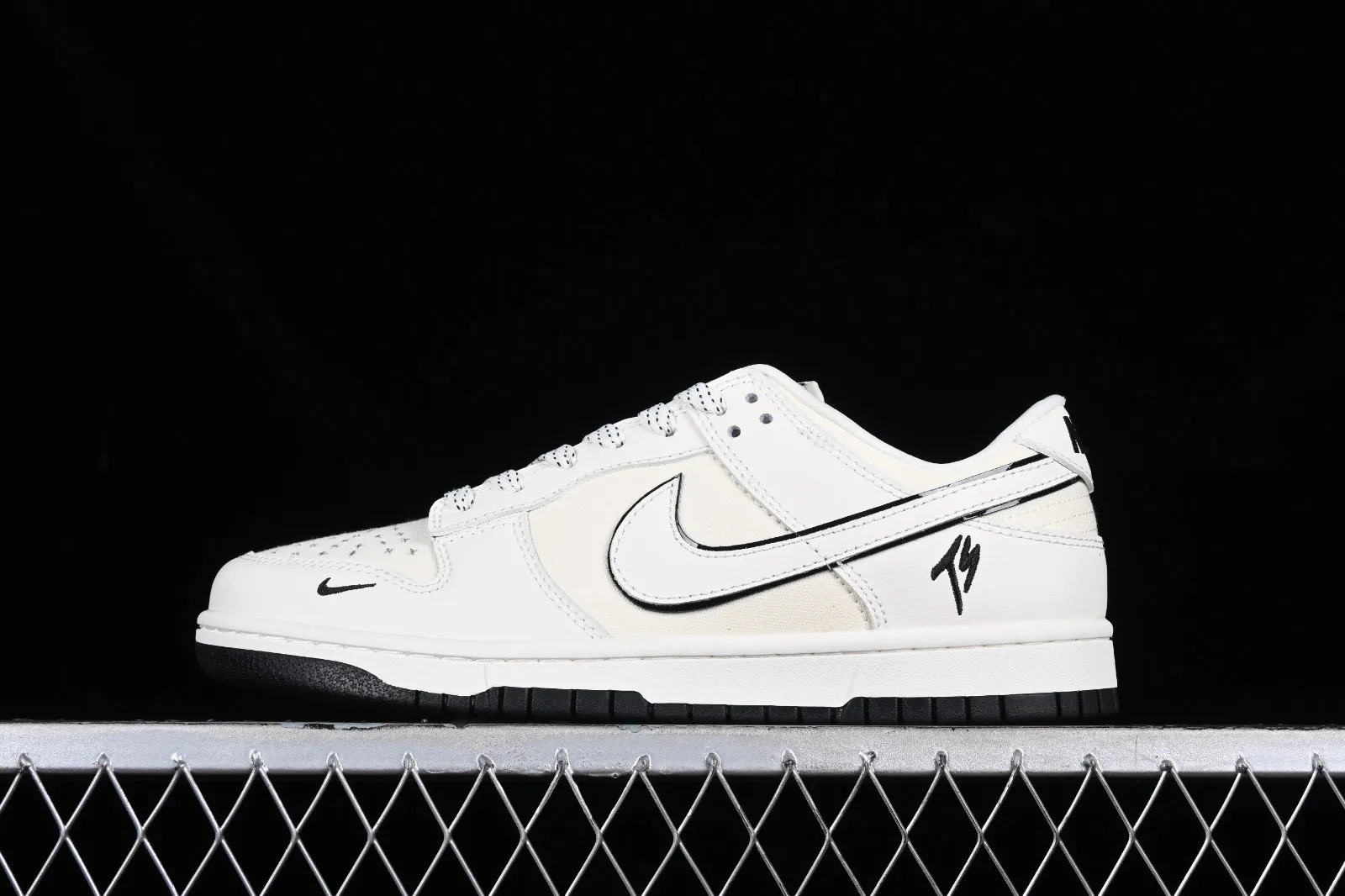 Nike SB Dunk Low TS Sail Off White Black FC1688-108