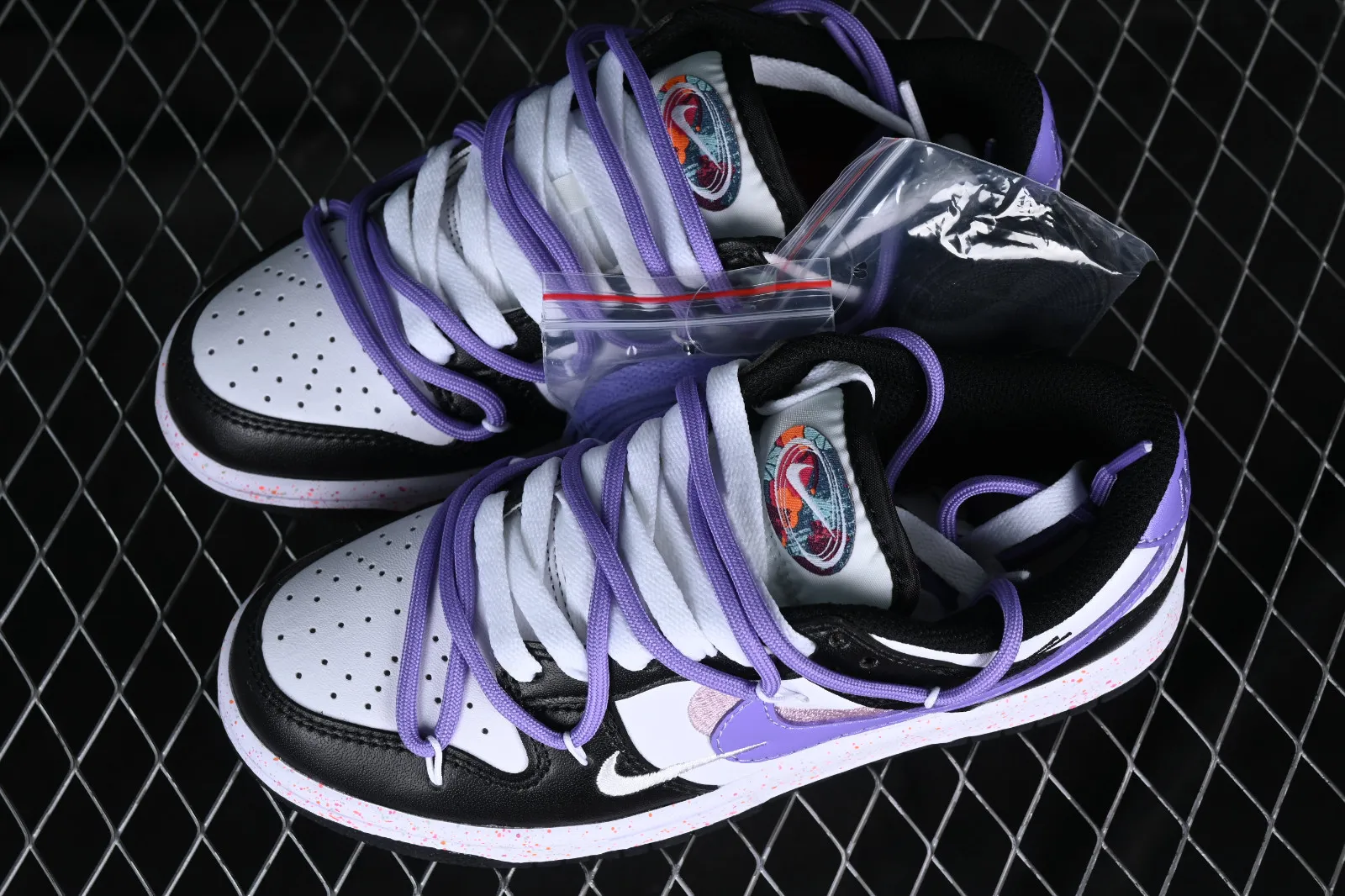 Nike SB Dunk Low White Black Purple Pink FD4623-131