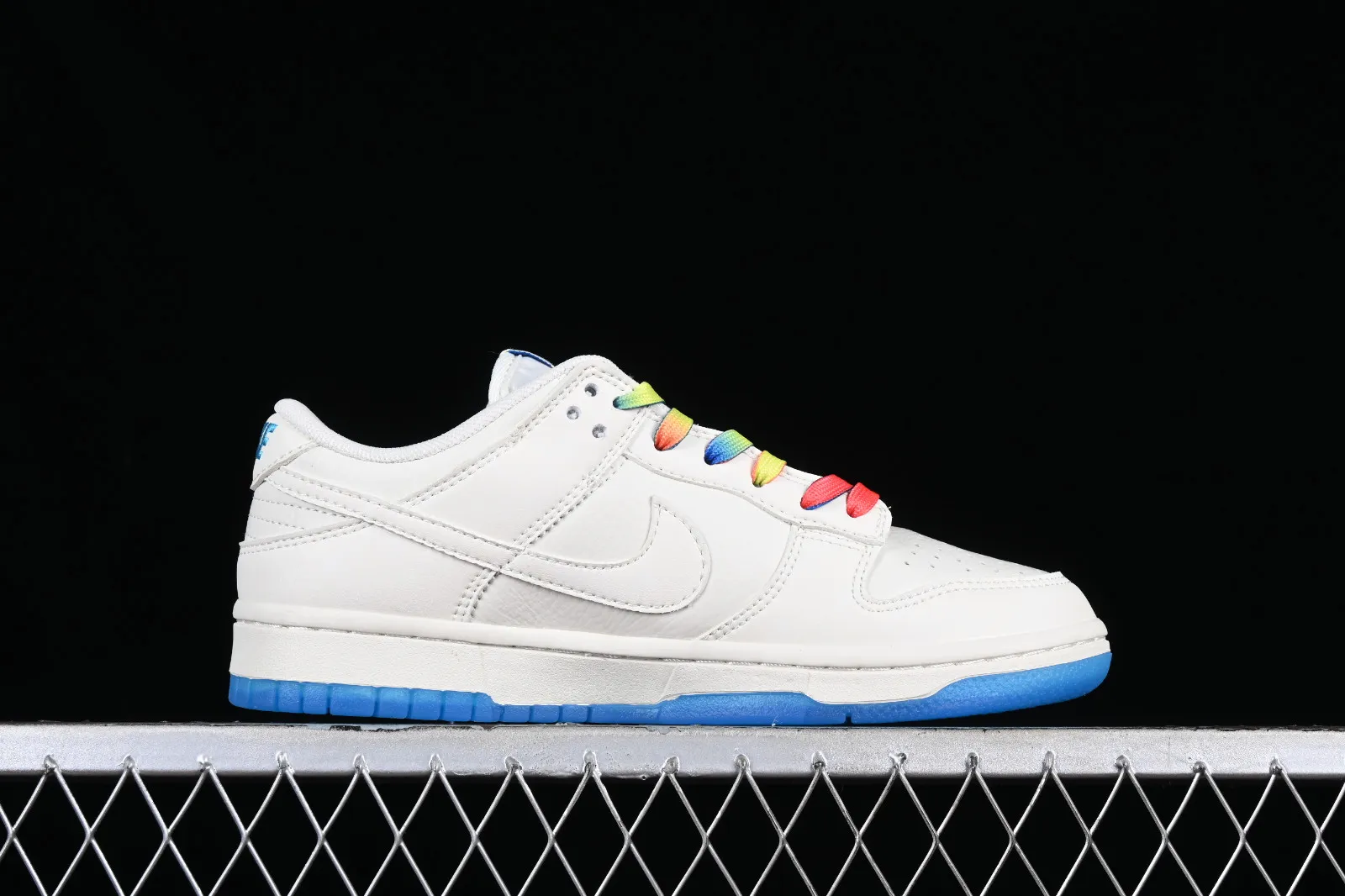 Nike SB Dunk Low White Blue Multi-Color DD1391-112