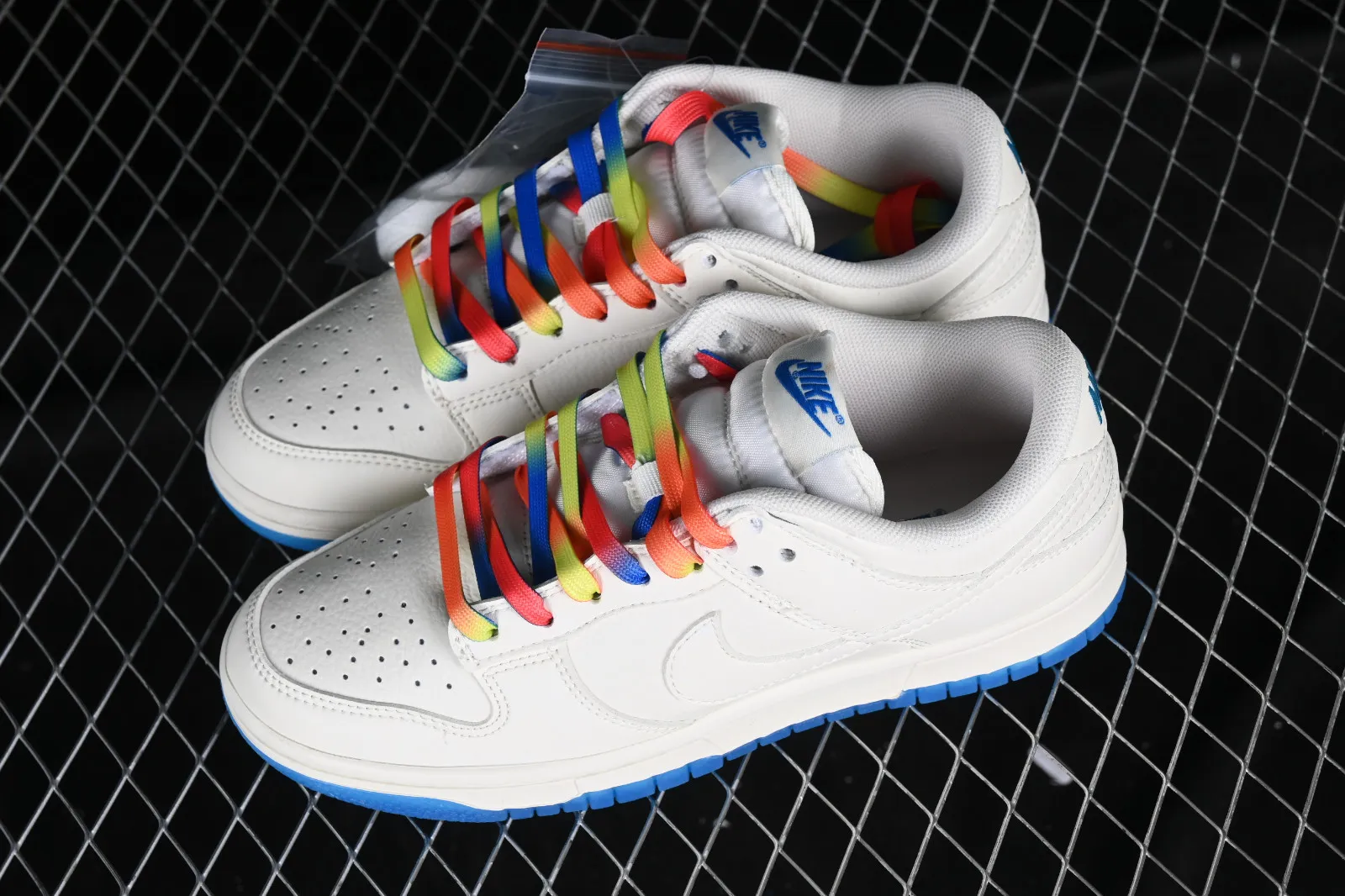 Nike SB Dunk Low White Blue Multi-Color DD1391-112