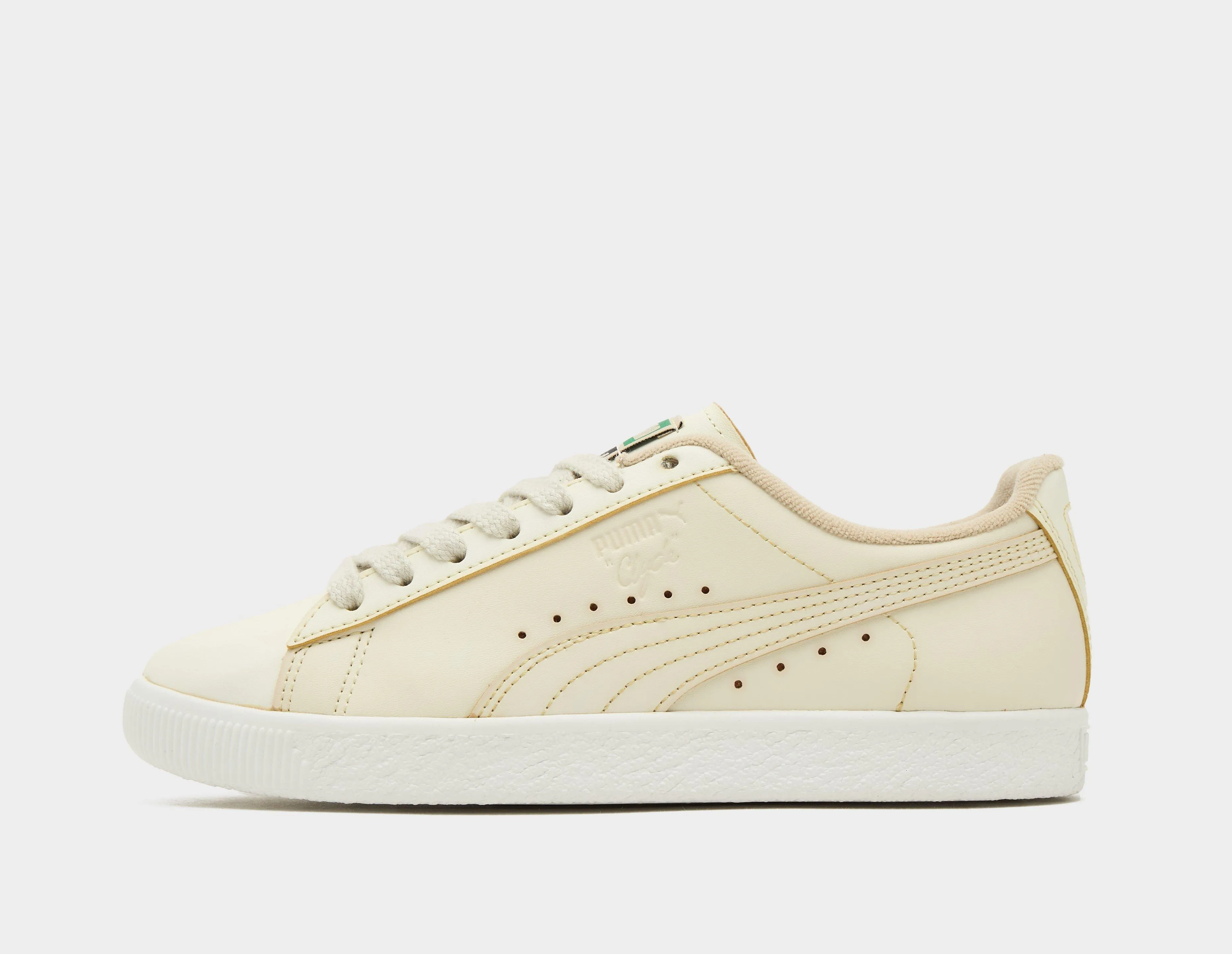 PUMA Clyde Coffee Women's, White