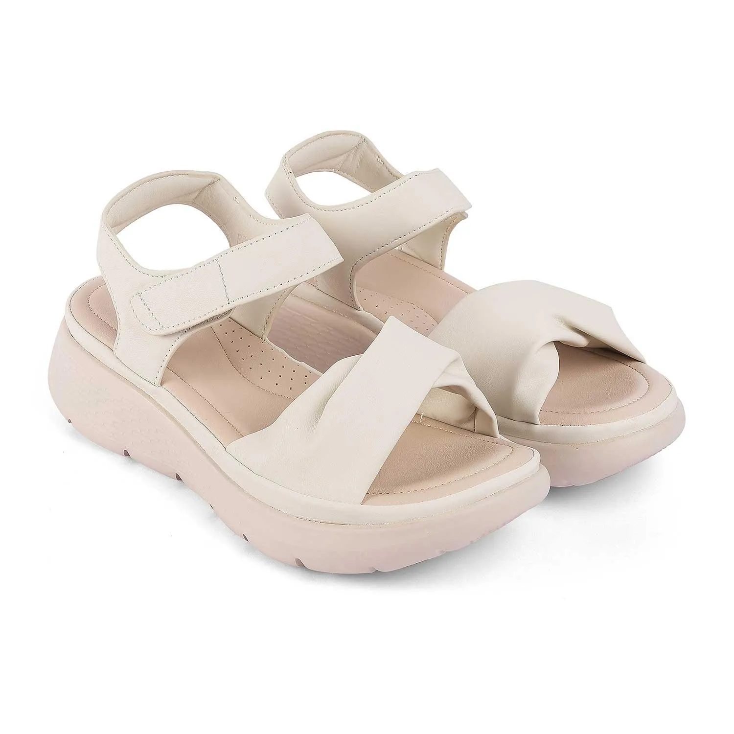 Tresmode Burze White Women's Casual Wedge Sandals