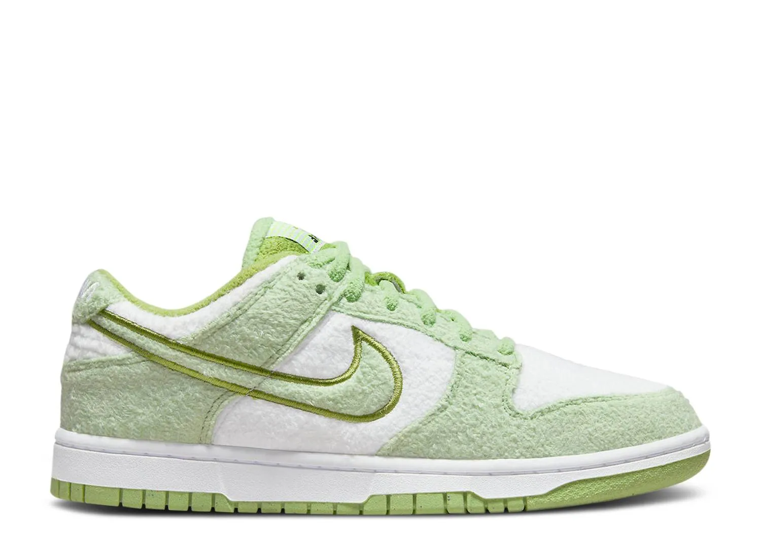 Wmns Nike Dunk Low Fleece Honeydew (Myrtle Beach Location)